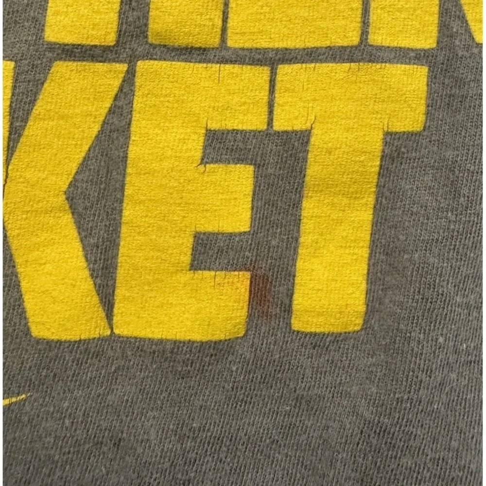Nike T-Shirt Kids Small Gray Yellow Another Day Another Bucket Graphic Tee